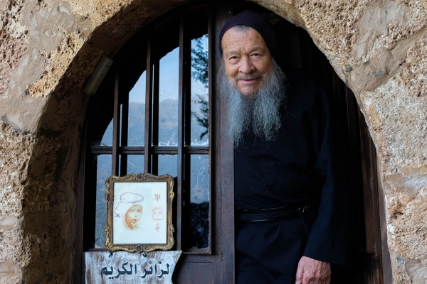 Father Dario (84): Colombian monk living solo in the mountain cave monastery Lady of Hawka  Qadisha Valley,( Lebanon 2018 )